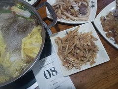 -牛小隆牛肉面馆(四牌楼店)