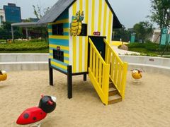 -季高兔窝窝亲子园(上海薰衣草公园店)