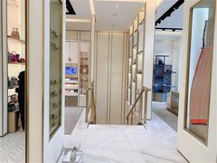 店内环境-JIMMY CHOO(成都远洋太古里店)