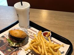 -The Habit Burger Grill 哈比特汉堡(爱琴海店)