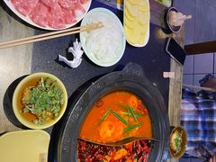 -宽板凳老灶火锅(南礼士路店)