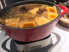 -丁里羊肉小镇(天鹅湖总店)