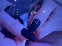 -爱空间美睫健康美甲