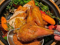 -春树下·树屋花房西餐厅(罍街AS1980店)