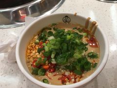 -龍歌自助小火锅(市南金茂湾店)