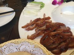 -齐鲁酒店