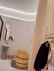-苑苑vbeauty科技美容SPA