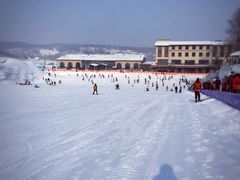 -庙香山滑雪场