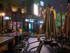 -爱啤精酿·民谣酒馆(滨江店)