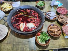 -黄潇洒老火锅(九眼桥宏济巷店)