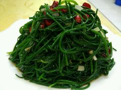 -苏莱特色牛骨滩羊手抓馆(长城东街总店)