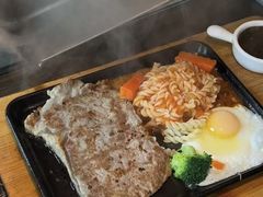 -豪享来牛排(人民店)