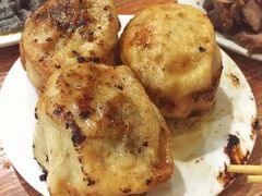 -宝瑞门钉肉饼店