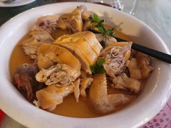 -东豪园林海鲜酒家(南港路辅路店)