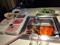 -海底捞火锅(银泰中心店)