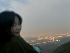 -鬼笑石后山停车场