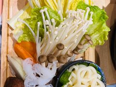 -鲔吞·和牛寿喜烧(闵行区绿瘦酒店)