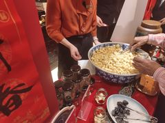 -东方红海鲜百汇(国际大厦店)