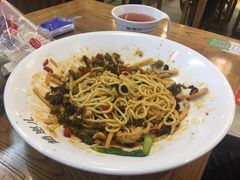 鱼香肉丝面-赵崽儿川式面品(金桥国际店)