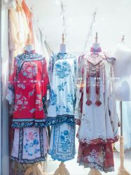 -梦回汉唐汉服旗袍体验馆(拙政园店)