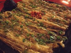 -何师烧烤·香辣蟹·川菜·30年老品牌(太古里旗舰店)