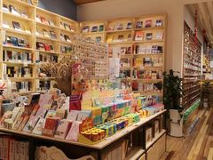 -猫的天空之城概念书店(印象城购物中心店)