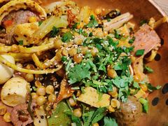 -成都你六姐·牛肉冒菜(上海环宇荟店)