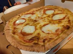 大眼肉披萨-城市大道红炉披萨烘焙坊