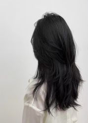 -虫二·专注健康烫染沙龙