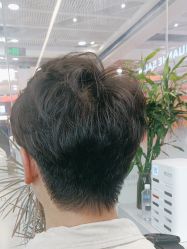 -川和潮人