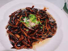 活杀响油鳝丝-米桃-吴韵风雅·拙园(北外滩来福士店)