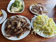 -宝瑞门钉肉饼店