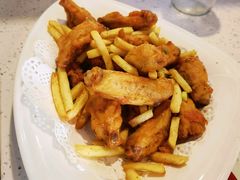 -巧克力渔家.小船海鲜胶东菜(万平口店)