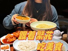 -裕兴记•蟹黄面馆(人民广场店)