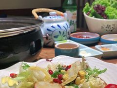 -明洞阿姨·韩式酱蟹烤肉·创意料理(三元桥店)