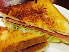 SPR&nbsp;COFFEE(东大街罗马假日风情街)-SPR COFFEE(兴正元店)