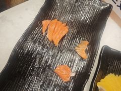 -钱小奴海鲜自助黑金店(杭州滨江龙湖店)