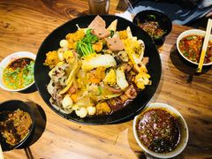 -万记麻辣烫国展总店