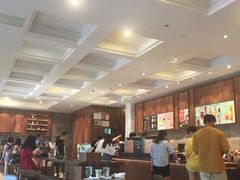 大堂-星巴克臻选(广州沙面店)
