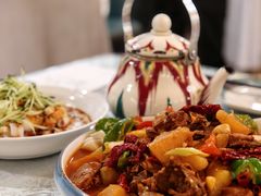 -汗腾格里·风味餐厅(新疆驻京办店)