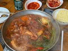 -喇喇排骨火锅·传统韩式脊骨汤(望京西园总店)