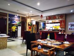 大堂-老刘生态大鱼坊铁锅炖鱼(赛马场店)