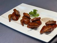 脆皮妙龄乳鸽-民国红公馆(总统府店)