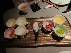 -左庭右院鲜牛肉火锅黑金店(陆家嘴中心店)