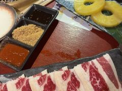 -喜牛烧肉酒场·黑金店(威高广场店)