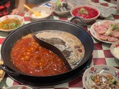 -赵美丽重庆火锅(西安直营总店)