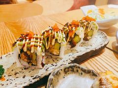 牛油果软壳蟹卷-渔井食堂(新洲店)