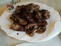 熏猪蹄-渔娘渔家丹东海鲜(东直门店)