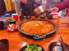 -三道苗苗鱼·美蛙黄辣丁(八里店)