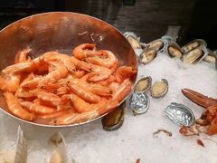 -锦厨国际自助餐厅 · 云端景观 (昆明索菲特大酒店)